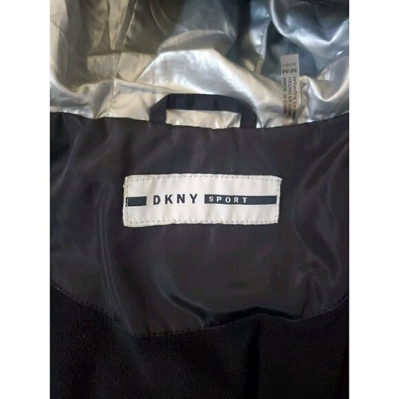 DKNY Sport Jacket Girls Size M 10/12 Black Puffer Hooded Quilted Coat Logo EUC - Picture 7 of 16